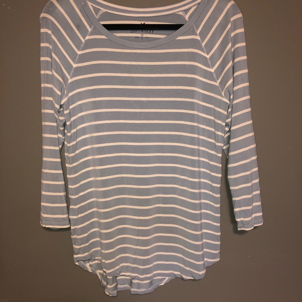 American Eagle Soft and Sexy Long Sleeve Tee - Picture 3 of 4